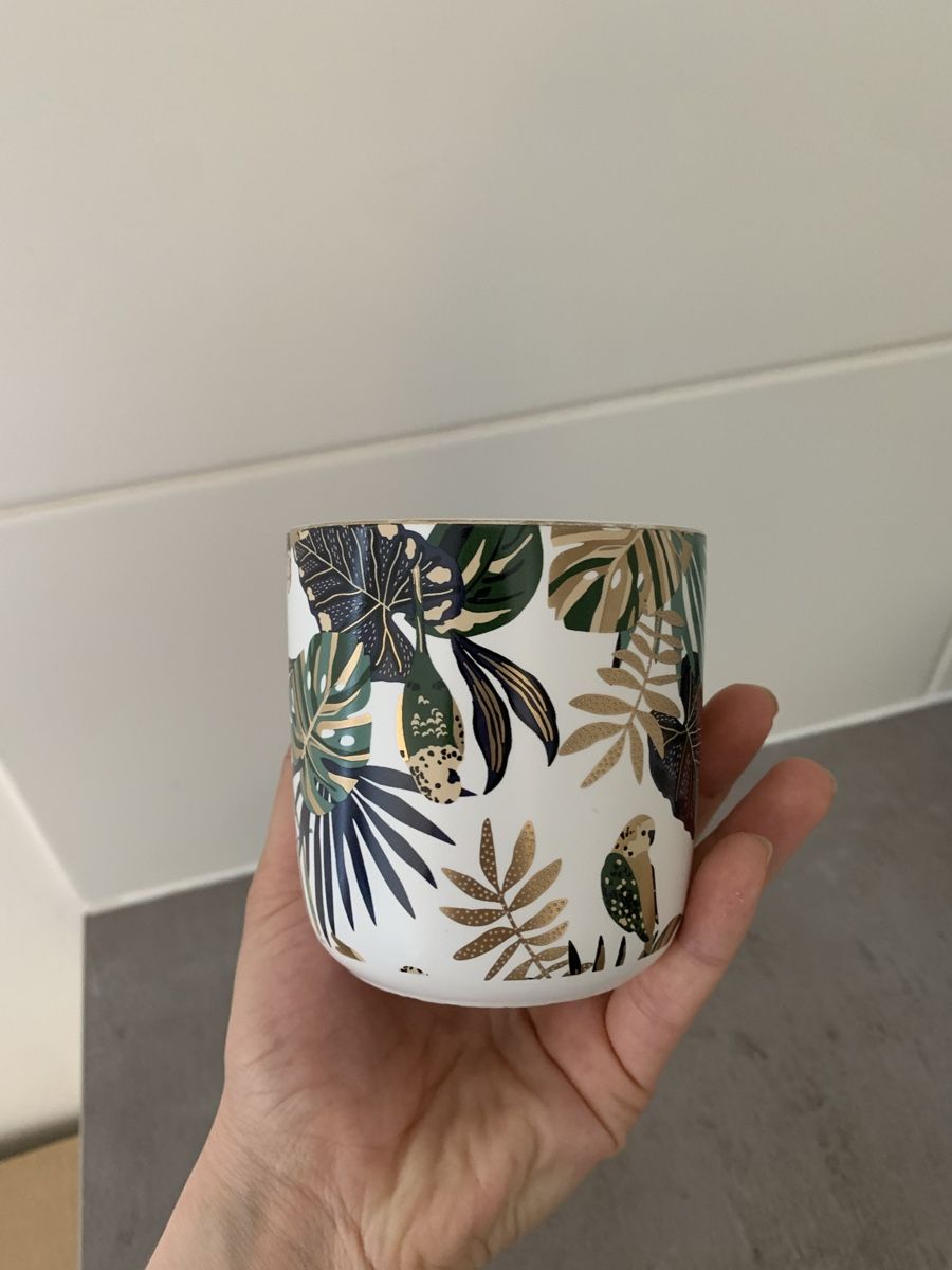 Tazze: Tasse à motif doré  – Nuovo (secondo la descrizione) da Genève venduto da rez_c6c6