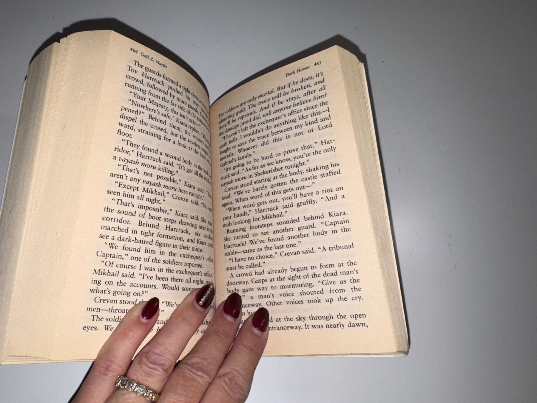 Libri: NOVEL: Gail Z. Martin, Dark haven – Usato da Grosswangen venduto da English_books 7