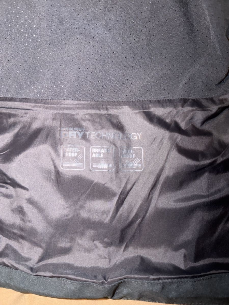 Mammut Vestes: Mammut swiss design  – D'occasion à Sementina par bru_vpp5 4