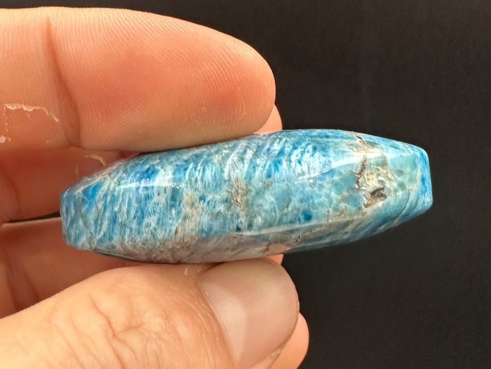 Minerali & Pietre curative: Blauer Apatit Handschmeichler Heilstein – Nuovo e nell'imballaggio originale da Männedorf venduto da Handschmeichler 2