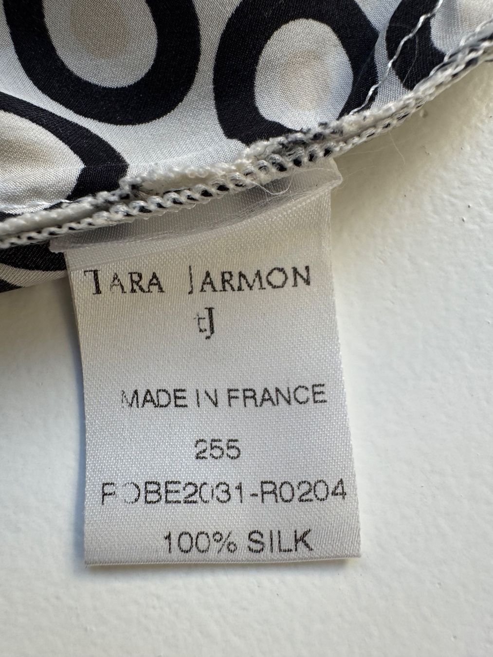 Tara Jarmon Kleider: Tara Jarmon - Robe en soie – Neu (gemäss Beschreibung) aus Zürich von lcg_898x 3