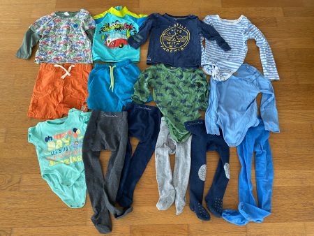 Kleiderpaket Gr86, 14 Teile inkl Badeset T-Shirt Stumpfhose