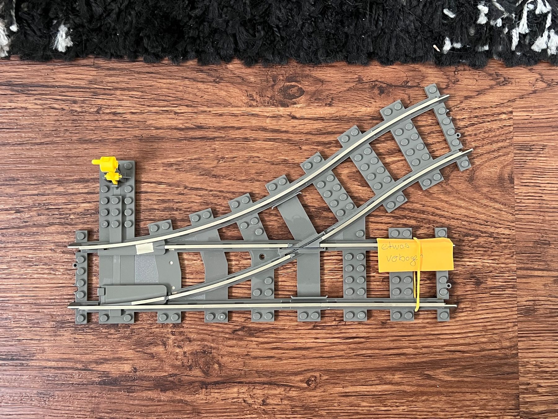 Lego Spielzeuge: LEGO System 9v Weiche links – Defekt aus Uttigen von sonorsonic