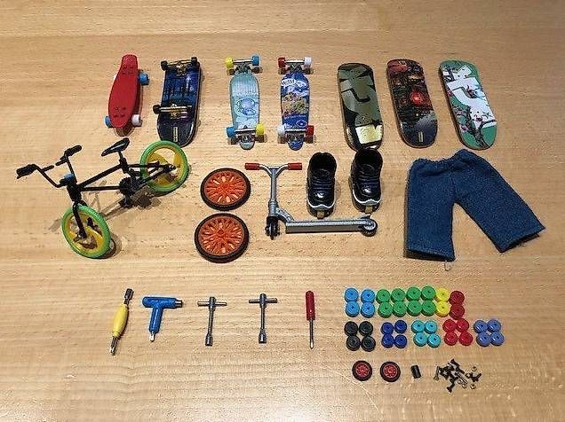 Giocattoli: Fingerboard Konvolut – Usato da Altbüron venduto da zet_pnw5 1