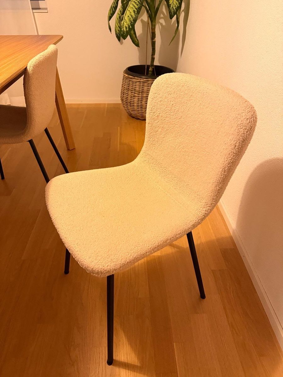 Chaises: Esszimmerstuhl beige – D'occasion à St. Gallen par dds_y8bz