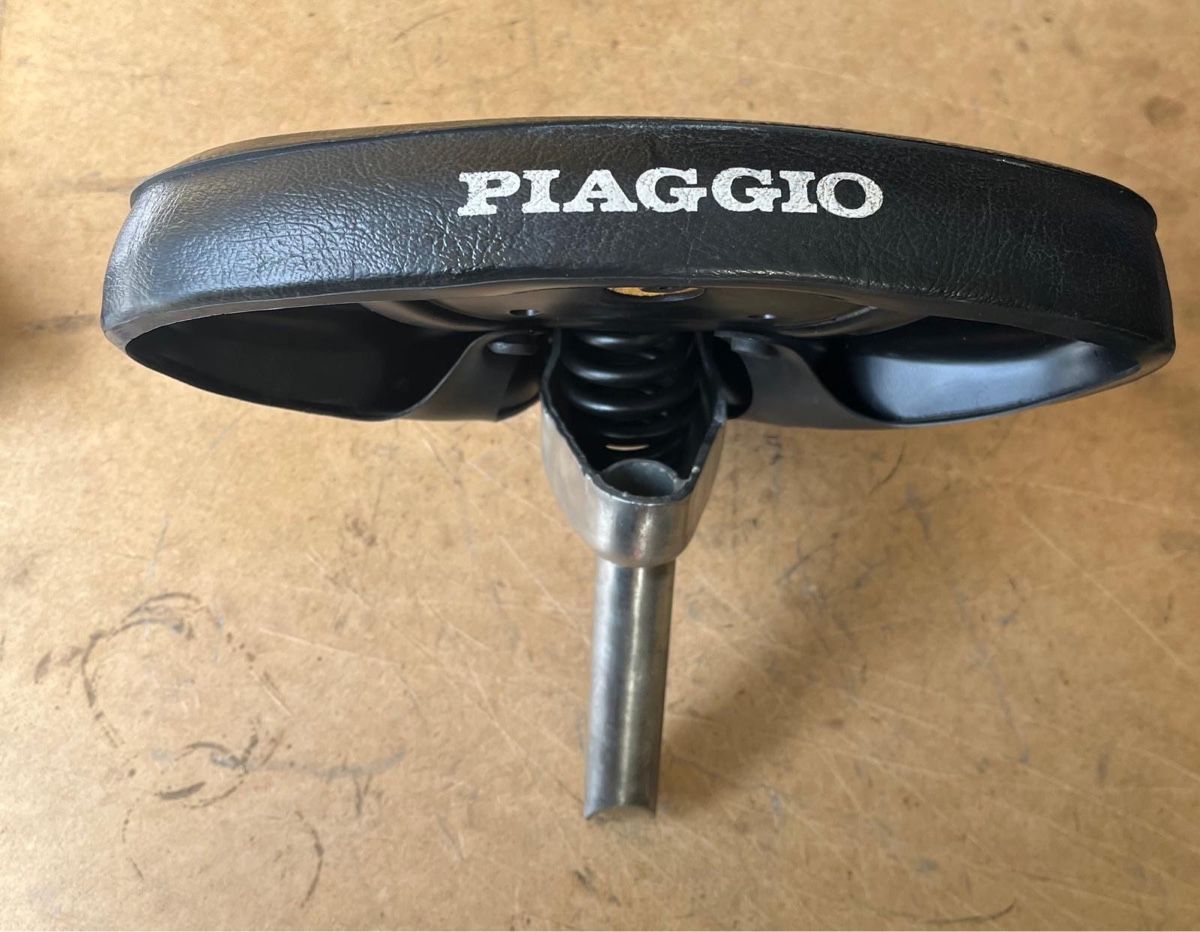 Piaggio Ciclomotori: Sattel Piaggio Bravo – Usato da Ennetbürgen venduto da Samsam0811