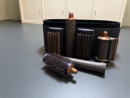 Dyson Airwrap Complete Long, Top Zustand, wenig gebraucht!