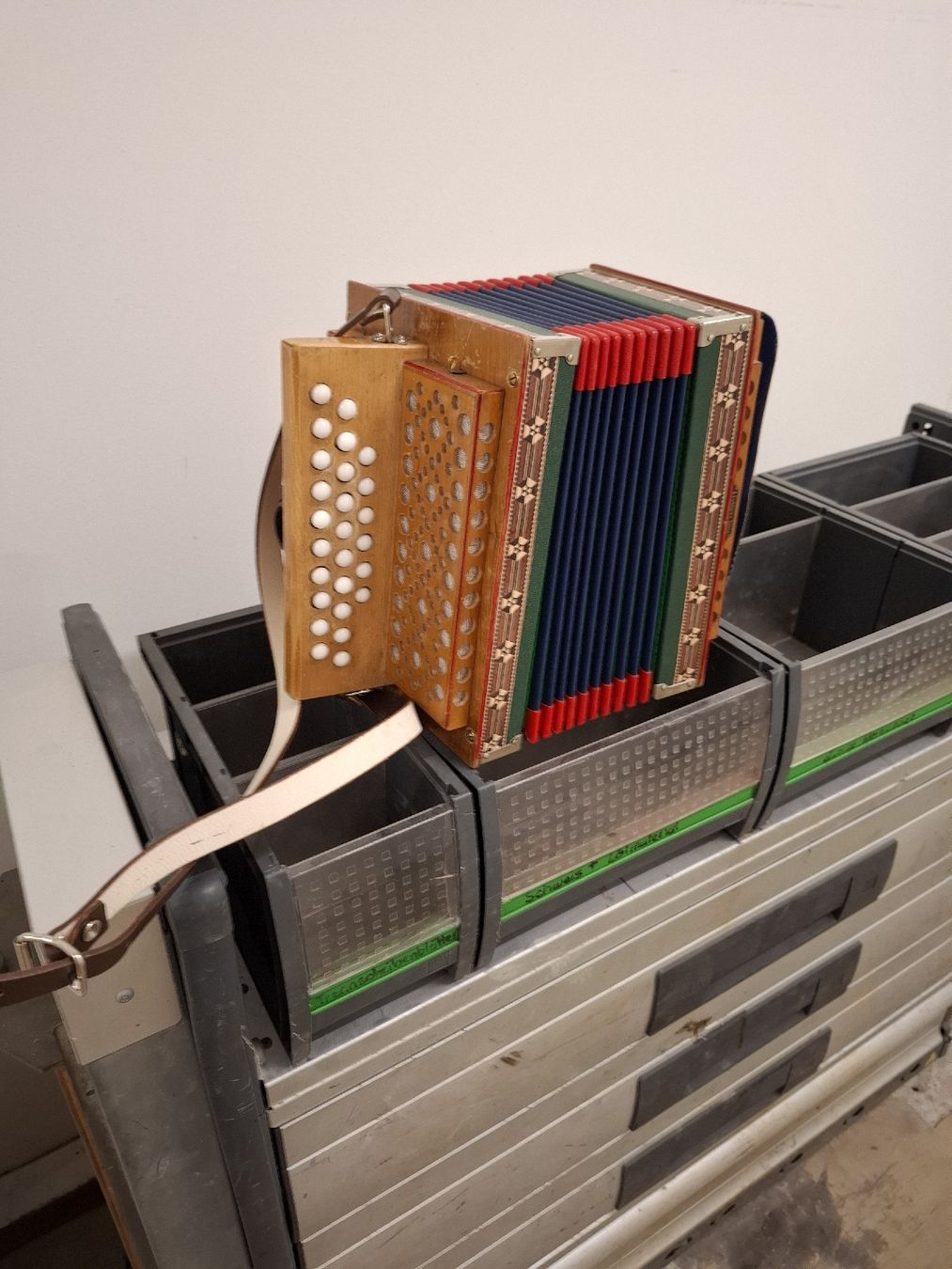 Eichhorn Musikinstrumente: Eichhorn orgeli – Gebraucht aus Villeneuve von BibiVintage 9
