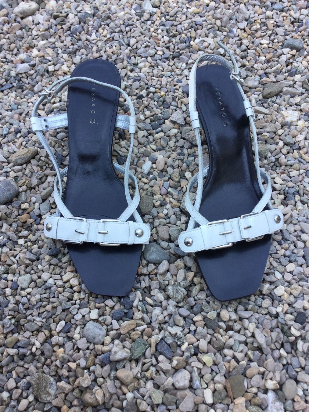 Scarpe da donna: Sandalettes blanches CUIR PESARO NEUF – Nuovo (secondo la descrizione) da Agiez venduto da chouchanelle 3