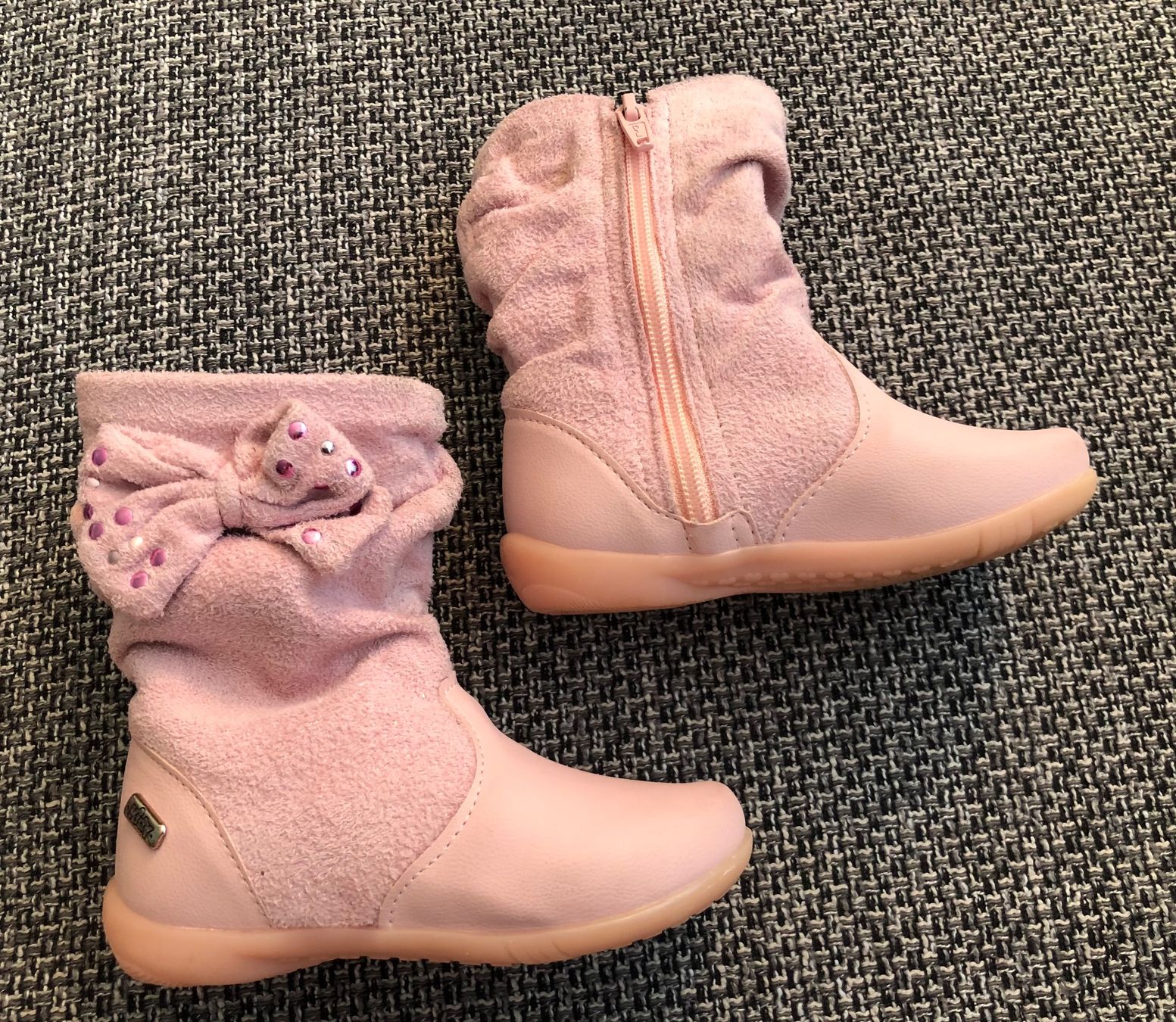 Scarpe per ragazzi: Baby Stiefel Gr. 23 – Nuovo (secondo la descrizione) da Langnau am Albis venduto da snla_scc9