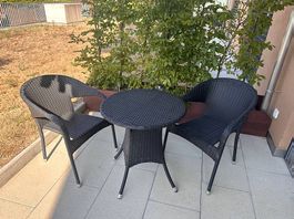 Rattan Gartentisch mit 2 Stühle
