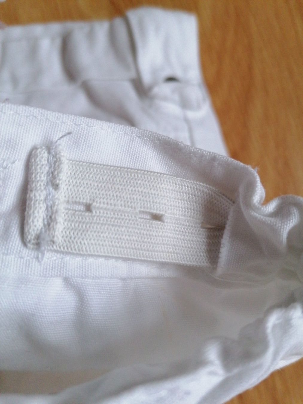 Pantaloni: Shorts Gr 62 – Usato da Büttikon AG venduto da Amineah 3
