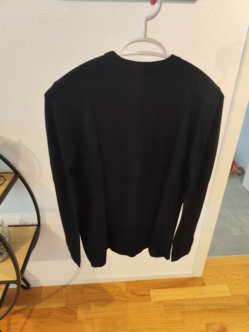 Zara Pullover & Sweatshirts: Pull noir Zara Basic taille m femme bon état – Gebraucht aus Neuchâtel von pie_8t6p 1