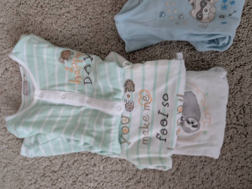 Pigiama & Simili: Baby-Strampler-Set Gr. 50/56  – Usato da Wattwil venduto da Lilo111 2