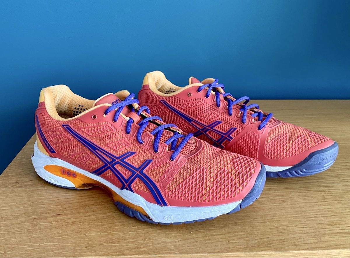 Asics Scarpe da donna: Asics Gel Solution Speed Femme, T.40 – Usato da Lausanne venduto da Lyl-ch