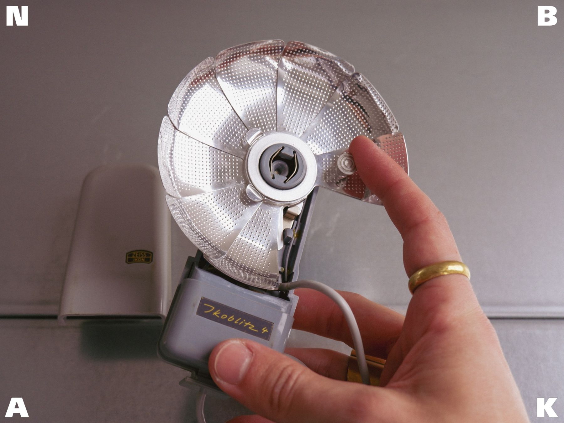 Flash: ZEISS IKON IKOBLITZ 4 – Usato da Zürich venduto da eonbug 3