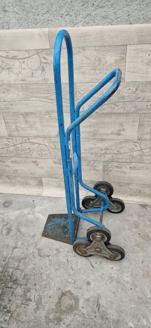 Brouettes: Treppenkarre  – D'occasion à Romanshorn par fag_gnd6 1