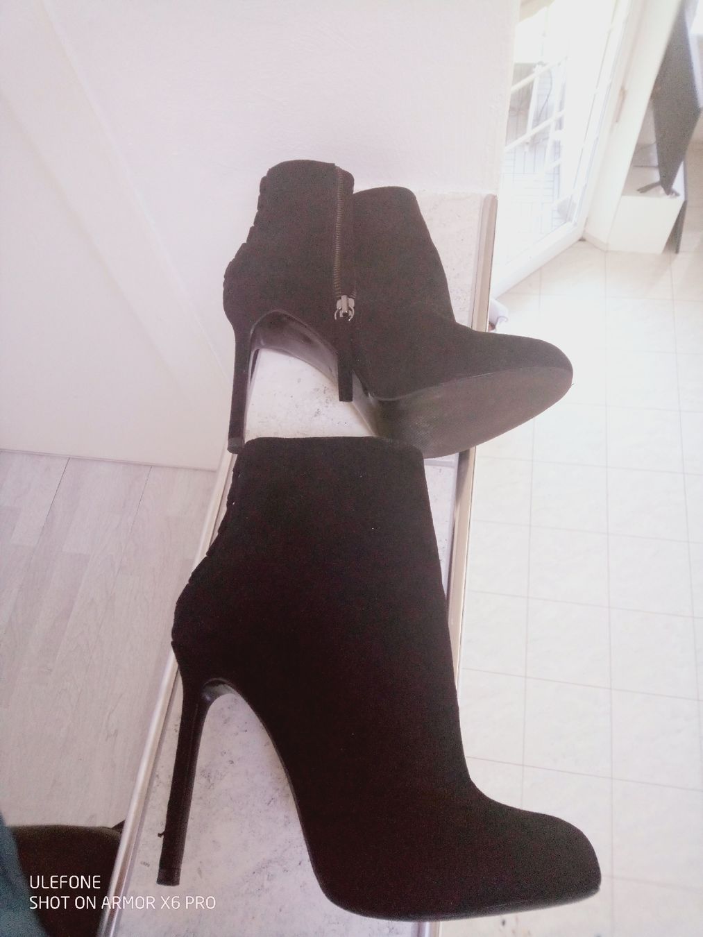Zara Scarpe da donna: Zara Stiefel, Schwarz, Grösse 38 – Usato da Volketswil venduto da Car1 4