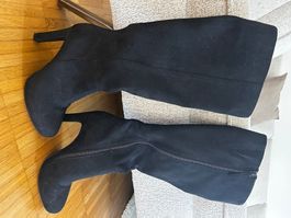 Buffalo Stiefel schwarz Veloursoptik Grösse 40 gebraucht