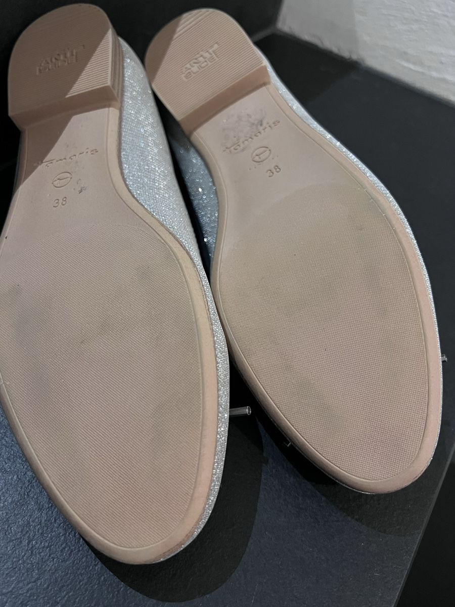 Tamaris Scarpe da donna: Tamaris Ballerinas Gr. 38 Glitzer Silber – Nuovo (secondo la descrizione) da Wolfhausen venduto da Starlake 8