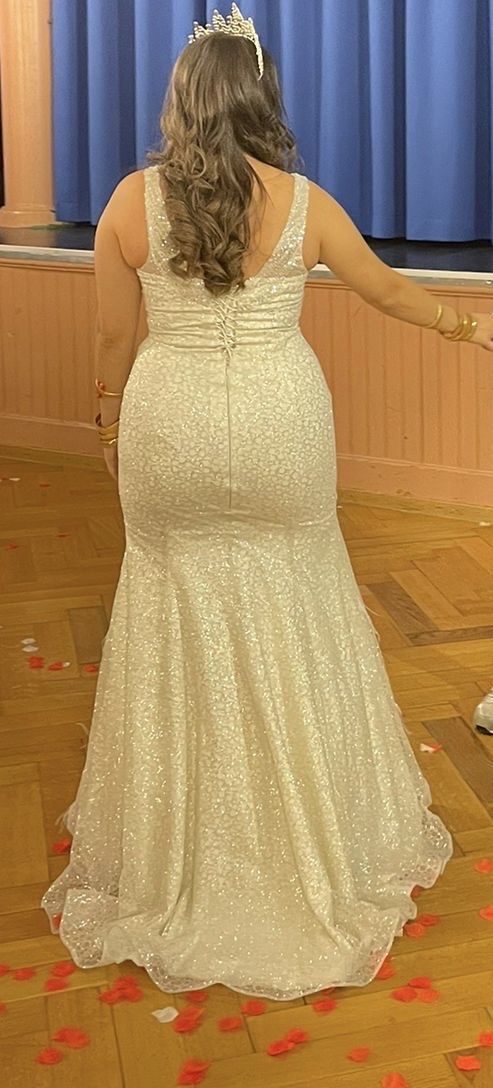 Vestiti: Robe de mariage – Nuovo (secondo la descrizione) da Vétroz venduto da dildem 1