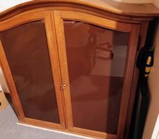 Alter Schrank-Aufsatz