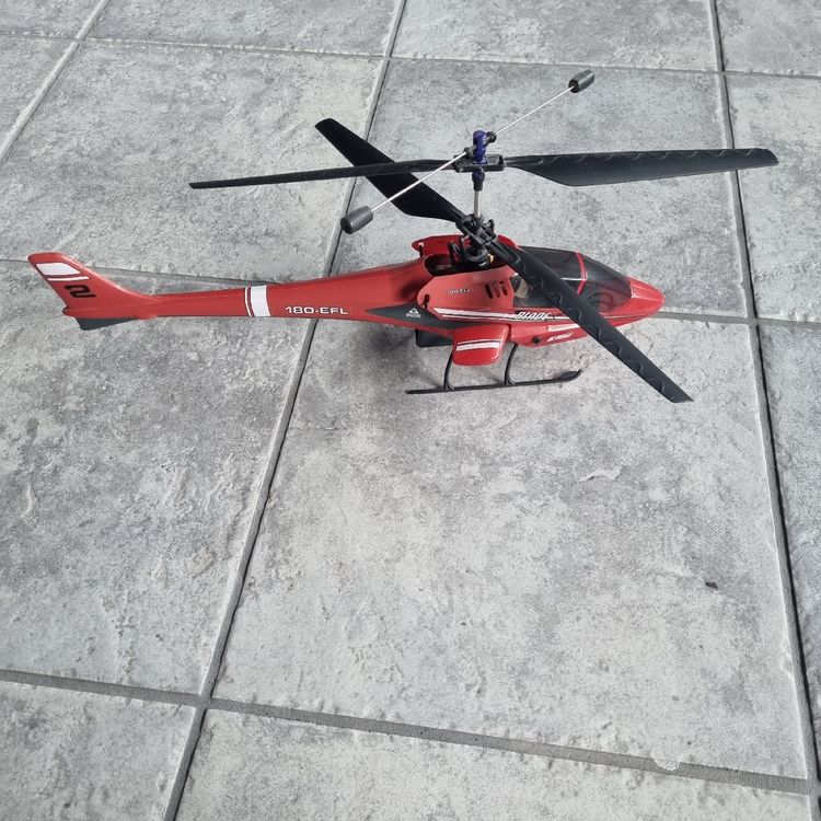 Hélicoptère Blade CX2 (Défectueux) à glovelier pour CHF 20 – avec