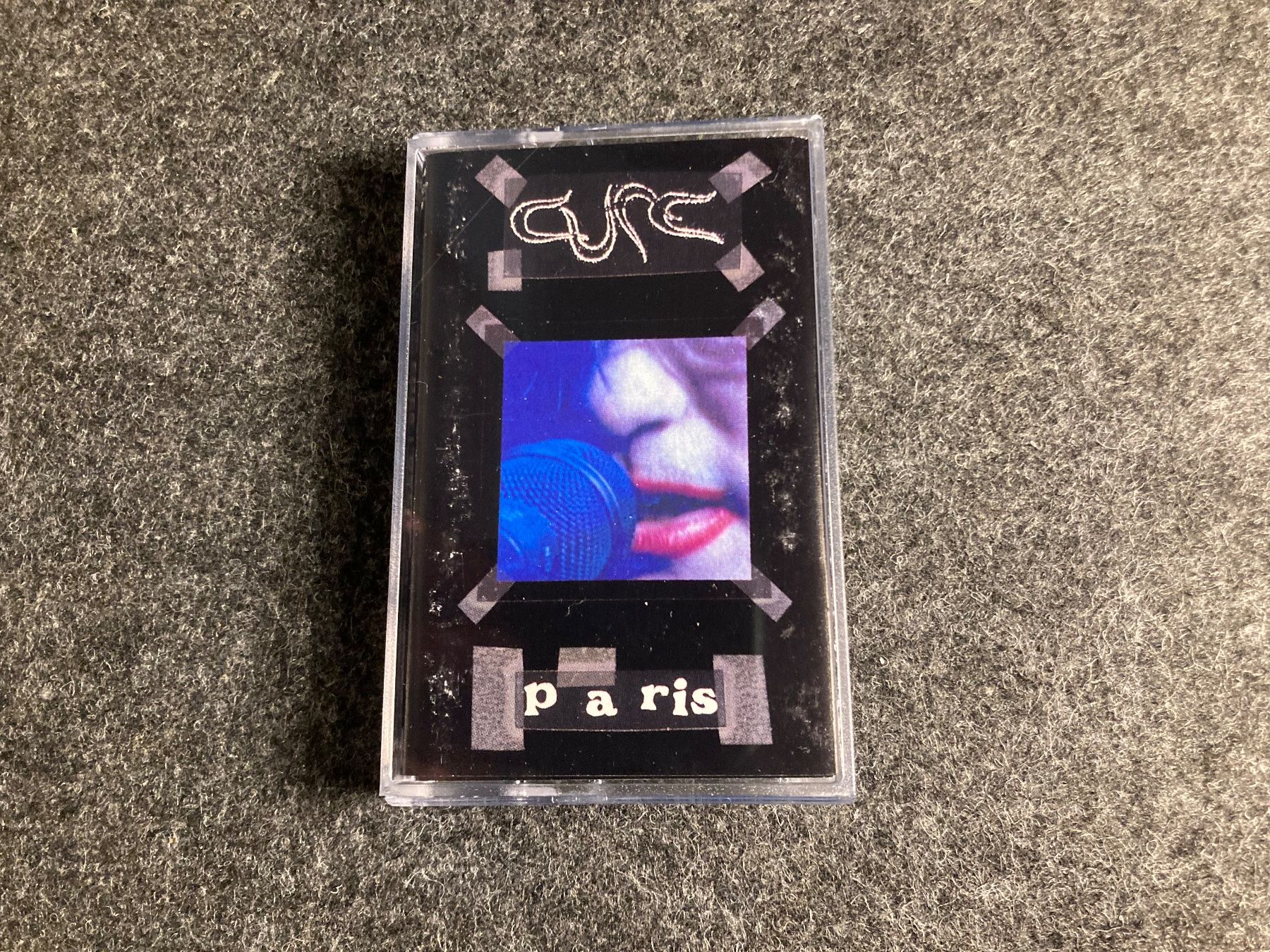 Musicassette: The Cure - Paris (MC) – Usato da Fribourg venduto da Karushi