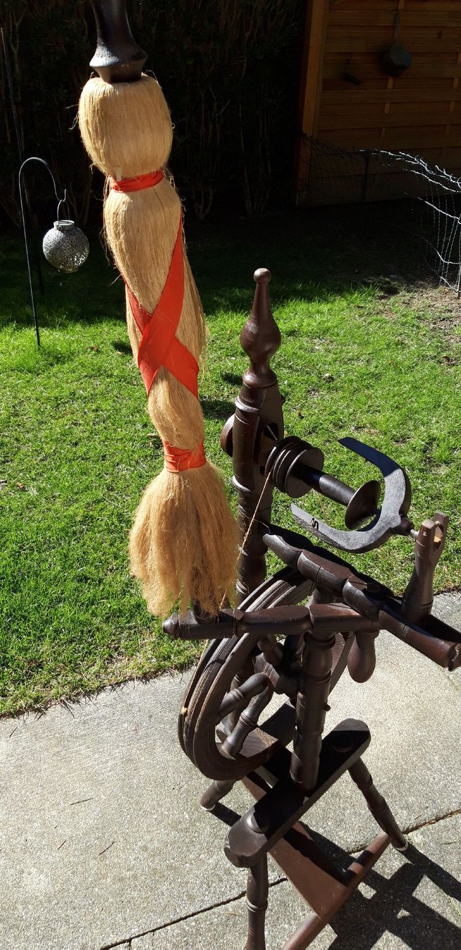Ruote per filare: Spinnrad, Holz – Usato da Neuenhof venduto da elRey123 2