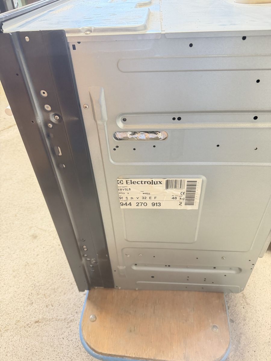 Herde: Electrolux Backofen Typ 91 SRV32EF – Gebraucht aus Rüdlingen von Lichee 7