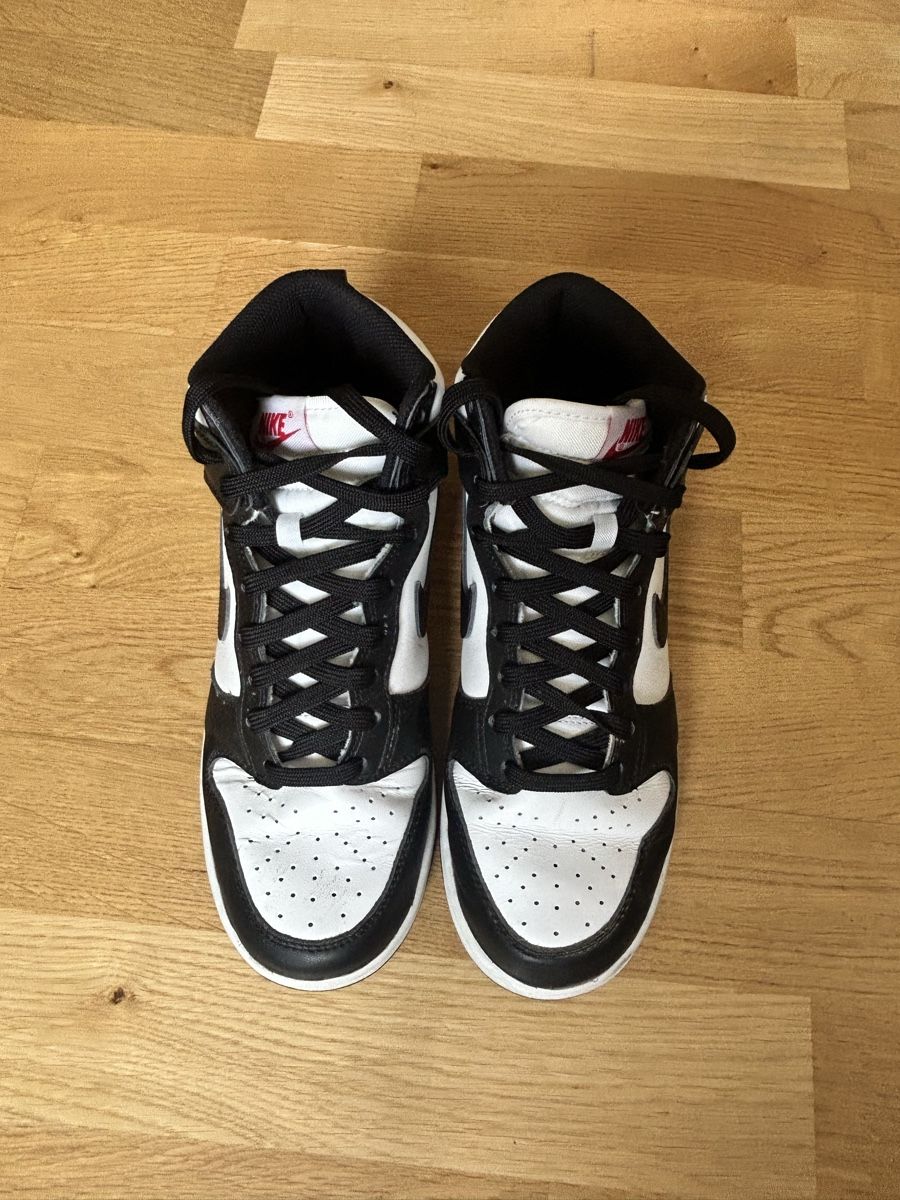 Nike Scarpe da donna: Nike Dunk High Retro Panda Grösse 39 – Usato da Zürich venduto da kay_gd22