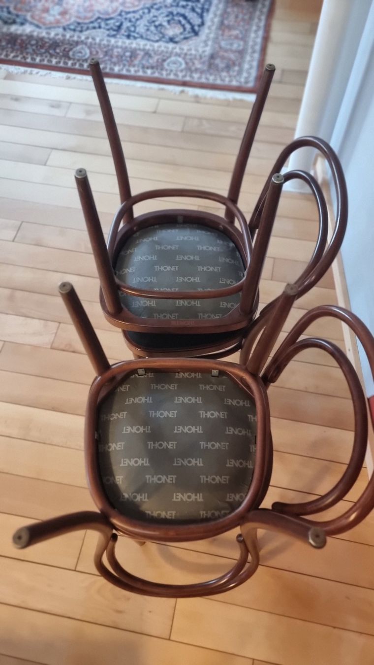 Thonet Chaises: 4 gepolsterte Thonet Stühle – D'occasion à Thun par Enzo12 2