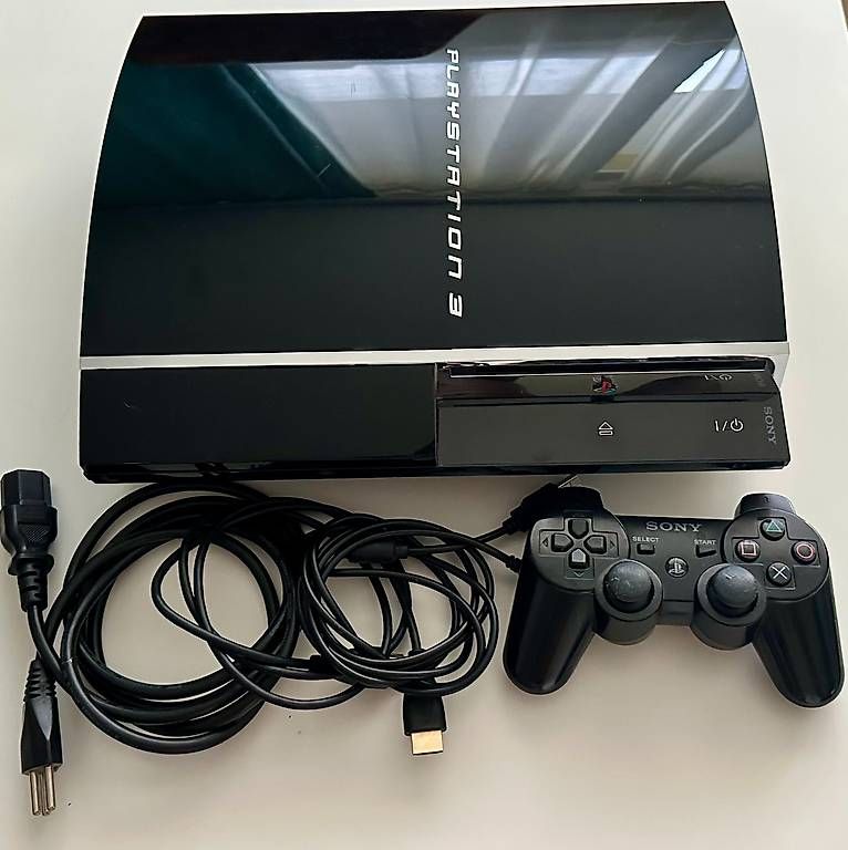 Sony Console: Sony Playstation 3 PS3 FAT CECHC04 60 Gb – Usato da Couvet venduto da nay_prh5