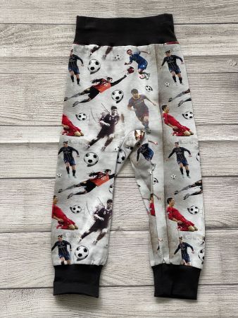 Fussball Pumphose Mitwachshose Gr. 98/104 Neu