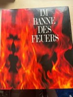 Buch Im Banne des Feuers gebraucht guter Zustand