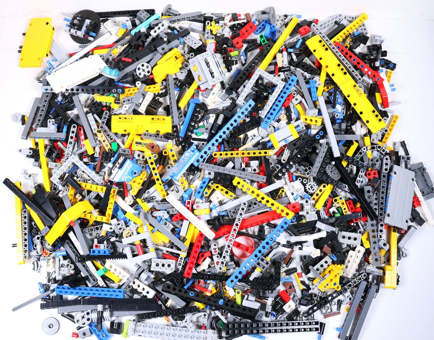 Lego Jeux de construction: 1.5 kg überwiegend Technikteile – D'occasion à Hettlingen par Scholi99 2