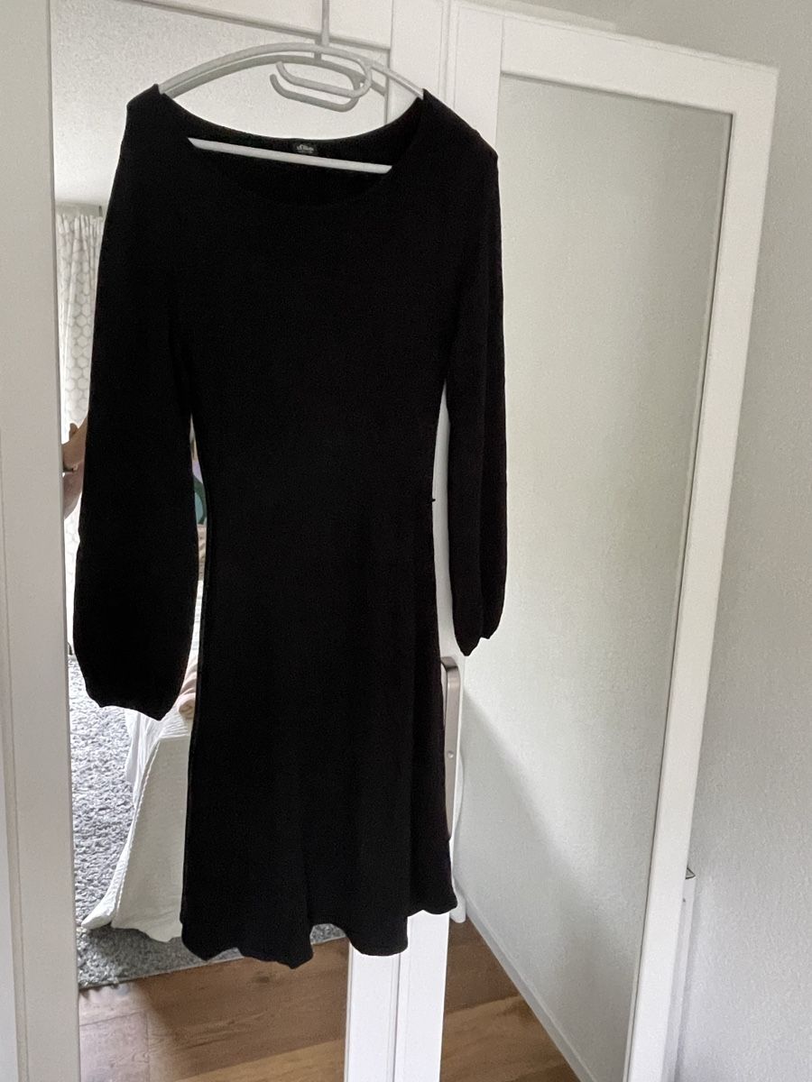 S.Oliver Vestiti: Strickkleid von s.Oliver black label 38 – Usato da Utzigen venduto da wezisk