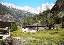 VALLE BONDASCA Seitental des Val Bregaglia (Bergell)