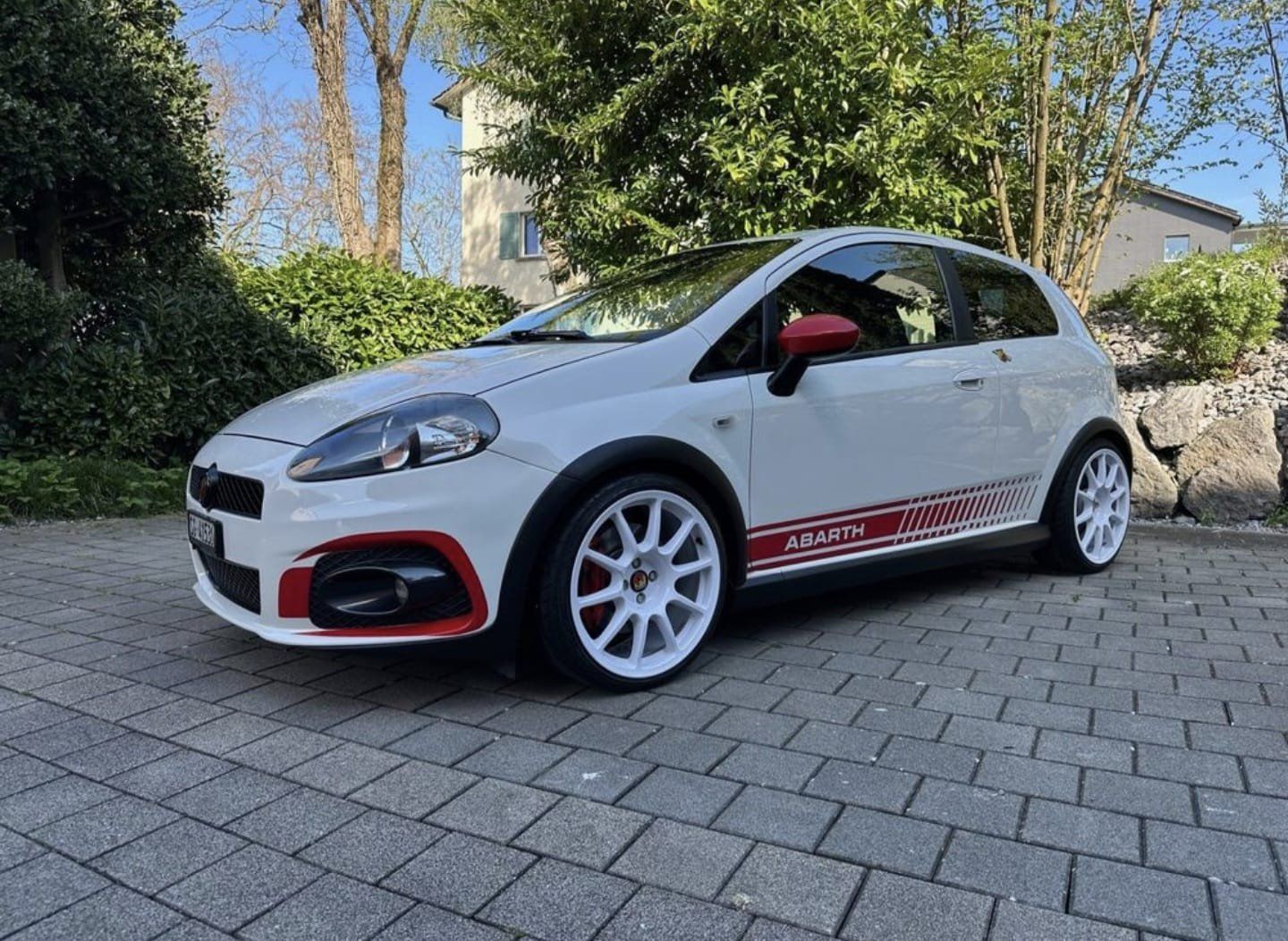 Abarth Automobili: 2008 Abarth grande punto/ tausch möglich – Usato da Bülach venduto da Simipeppe23