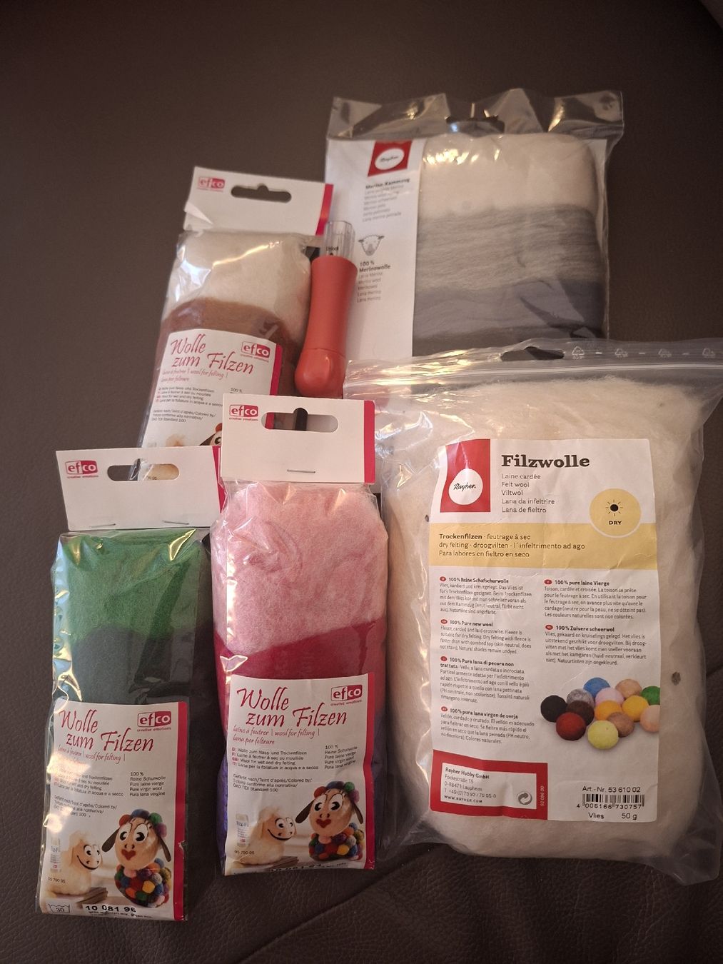 Rayher Kit bricolage: Basteln mit Wolle, Filzen – Nuovo e nell'imballaggio originale da Oetwil am See venduto da Barclay64