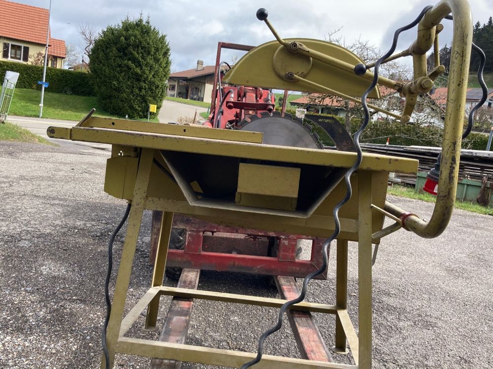 Scies: scie circulaire aligneuse de chantier – D'occasion à Bourrignon par filledemai 2
