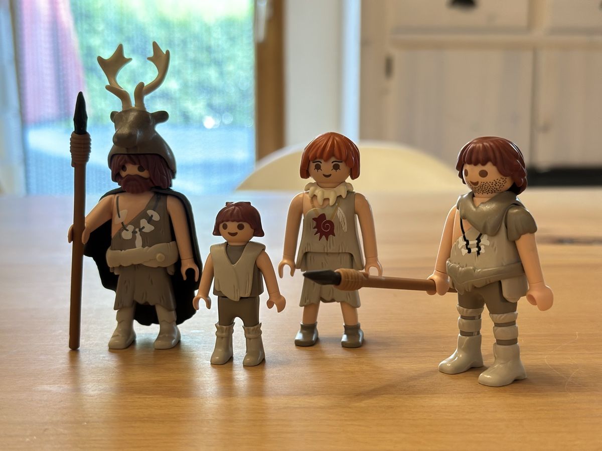 Playmobil Giocattoli: Playmobil Höhlenmenschen 4 Figuren – Usato da Unterstammheim venduto da joh_cl5s