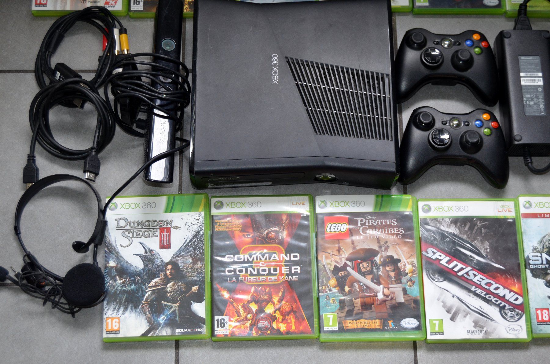 Microsoft Konsolen: Xbox 360 – Gebraucht aus Collonges von arashee 5