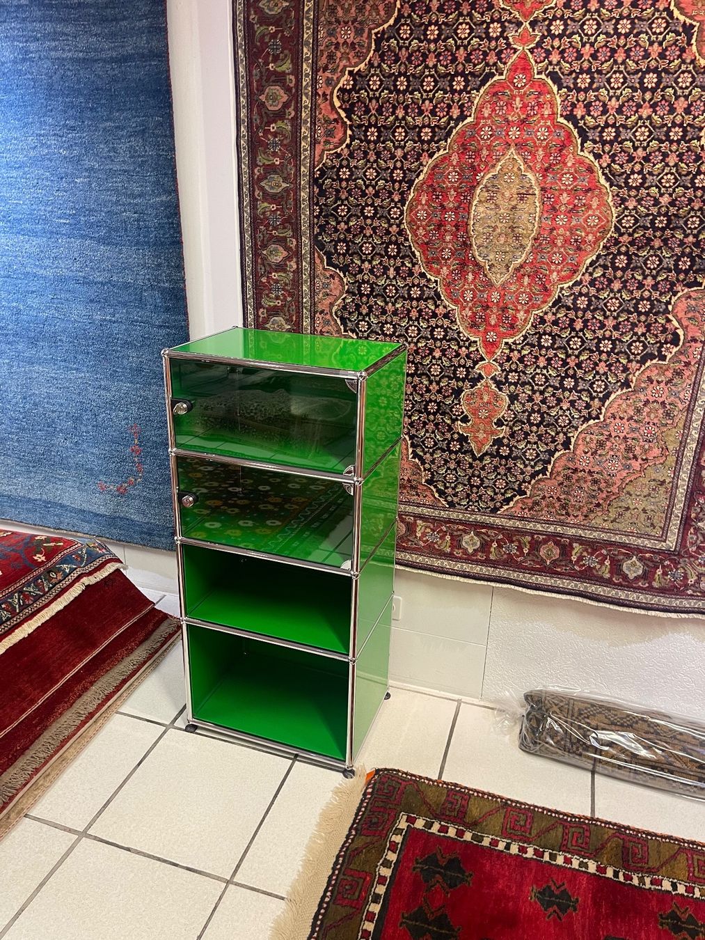 Vetrine: Usm Vitrine Grün lief wrung Gratis – Usato da Thun venduto da Thuno6