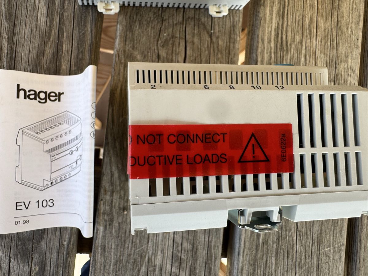 Hager Elektronikbauteile: Hager EV 103 Trafo Dimmer, Legrand Einbaudimmer DIN 35 – Gebraucht aus Unterwasser von Kaiser1652 1