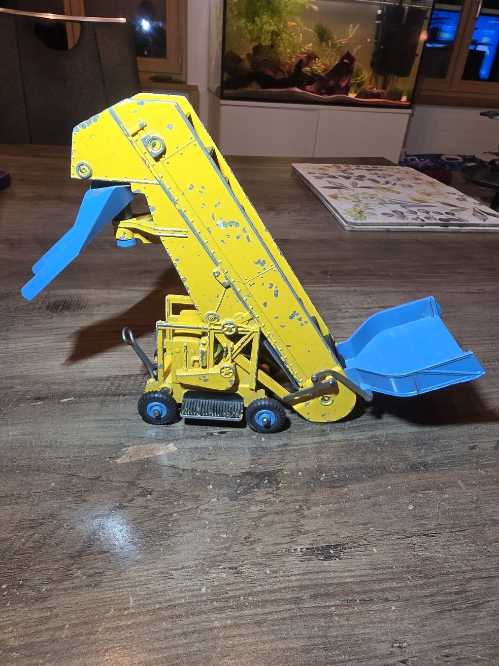 Dinky Toys Modellini d'auto: DINKY TOYS 964 ELEVATOR LOADER Meccano – Usato da Grossaffoltern venduto da kaefer14