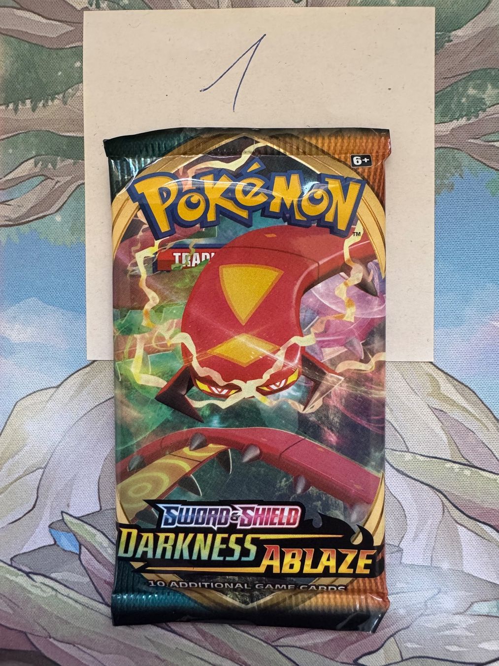 Pokémon Sammelbilder & Trading cards: Darkness Ablaze Booster / Centiskorch Artwork – Neu und originalverpackt aus Oberwil BL von Chelsea26