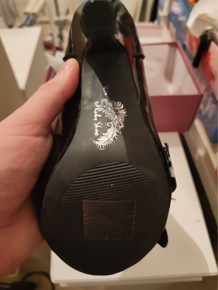 Damenschuhe: Ruby Shoo Pumps schwarz Lackleder mit Schleife Grösse 37 – Neu (gemäss Beschreibung) aus Zürich von tos_mht7 3
