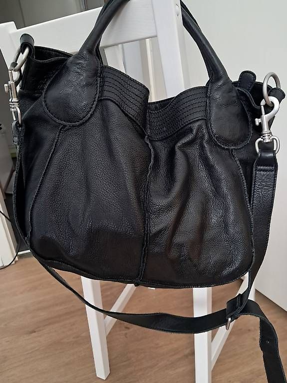 Taschen für Damen: LIEBESKIND Berlin Ledertasche    – Gebraucht aus Basel von len_t965