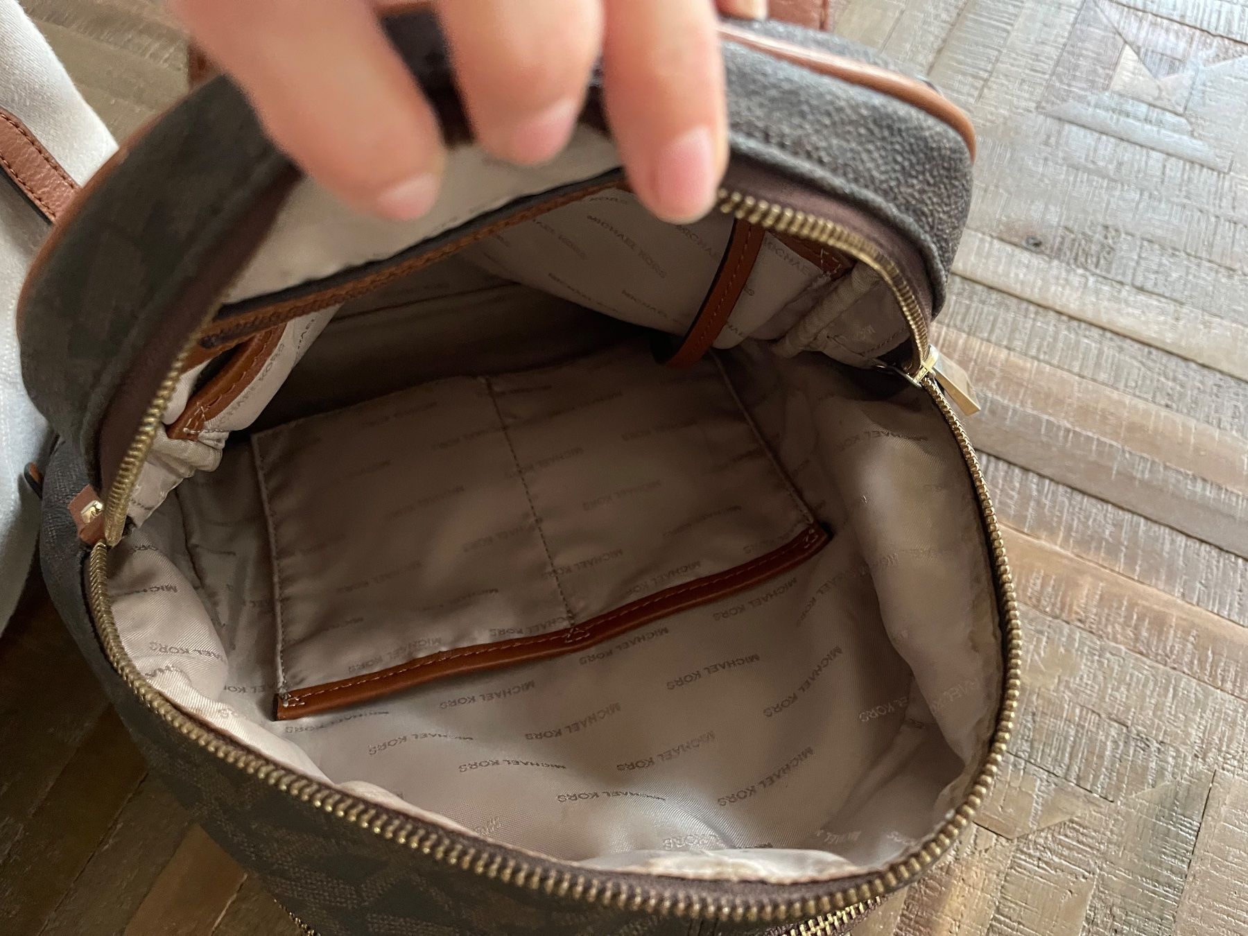 Michael Kors Zaini: MICHAEL KORS Rucksack – Usato da Adliswil venduto da jota_ 6